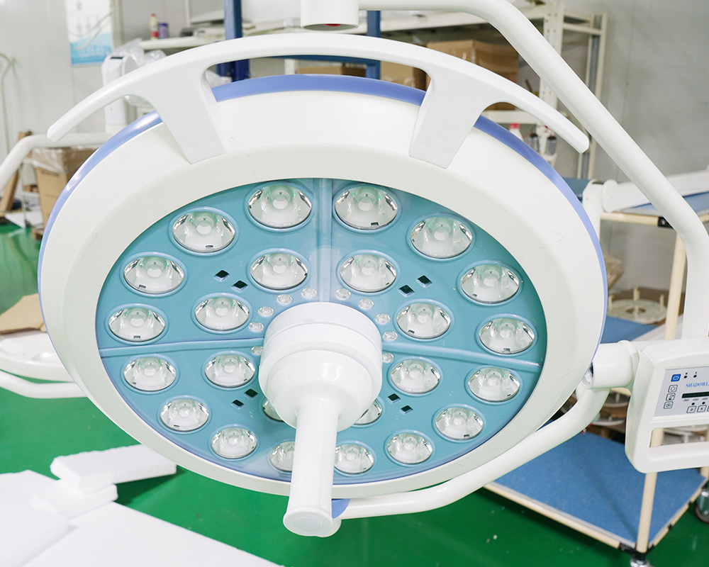 Single Head 500mm Large Lens LED Surgical Light - Yuda Medical