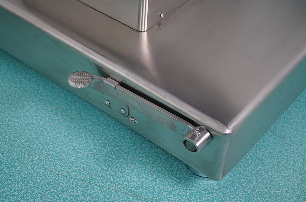 DST-1A Economic Electric Operating Table for Routine Surgical Use accessory or detail - 