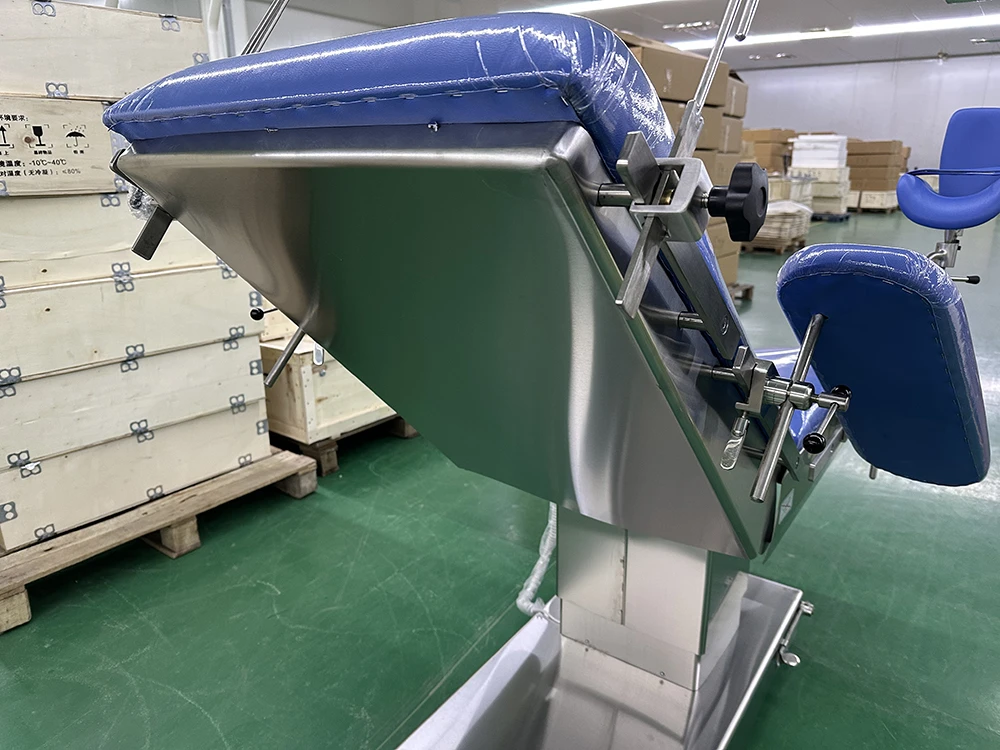 DST-3004 Electric Operating Table for Obstetrics and Gynecology accessory or detail - 