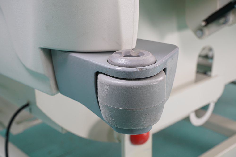 Integrated Obstetrics and Nursing Bed DHC-II (6001) for Delivery Rooms accessory or detail - 